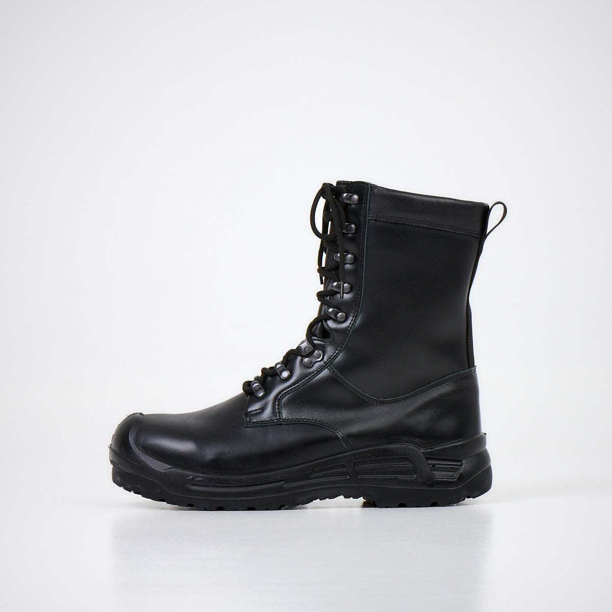 Samelin 749 winter combat boot black, Vibram sole – side view