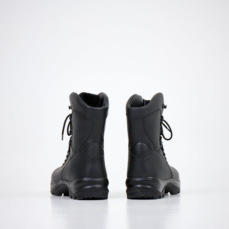 Two-layer PU/rubber sole