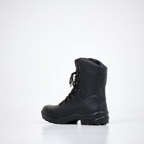 Samelin 739 lettischer Kampfstiefel schwarz – Ansicht schräg von hinten