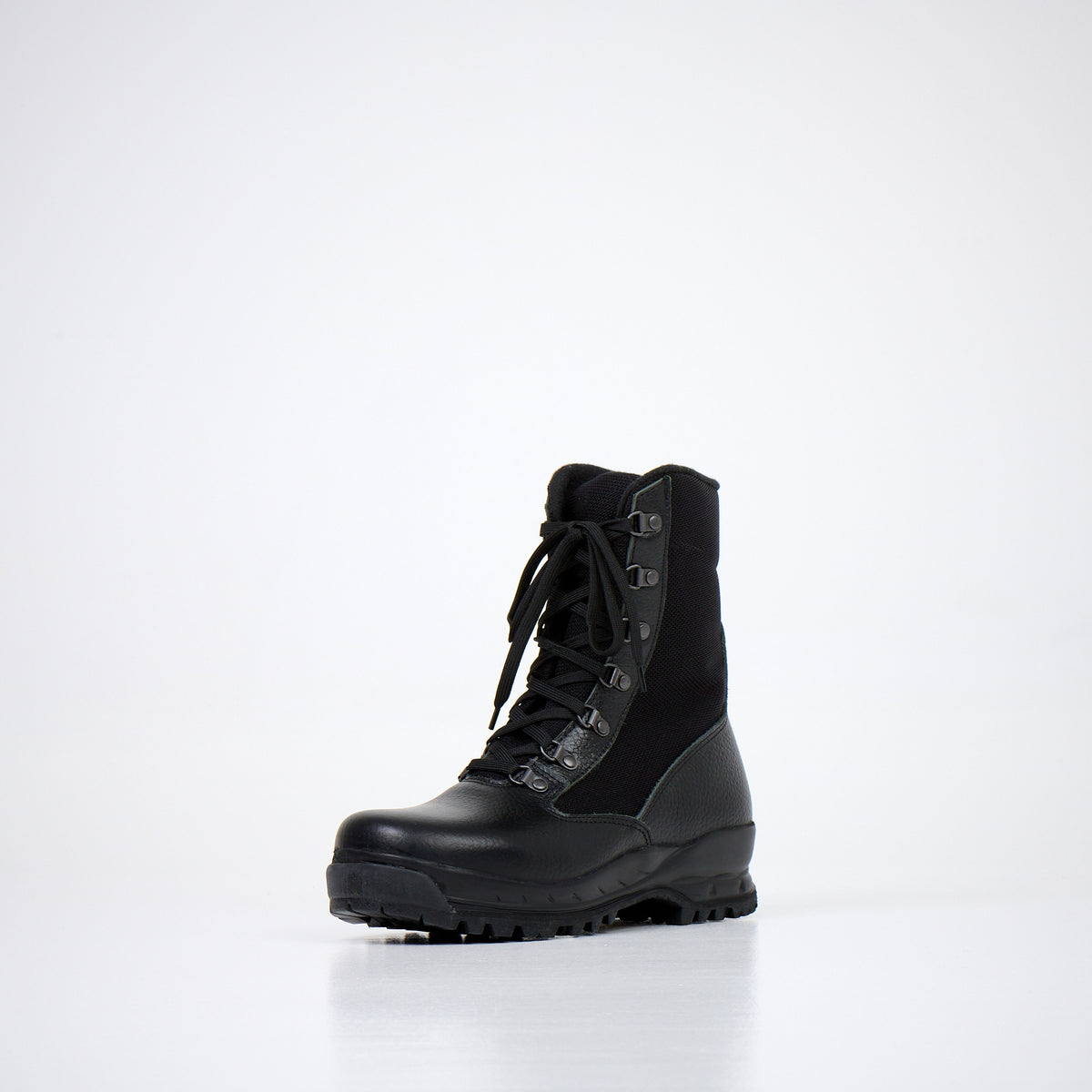 Samelin 598 legerkist zwart, desert boot, Vibram-zool – zijaanzicht